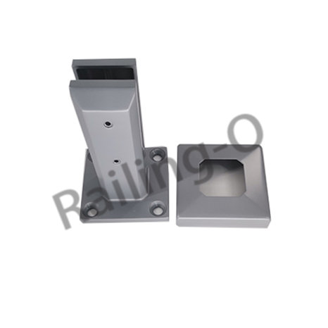 POOL FENCE SPIGOT SQUARE FLANGED 160mm