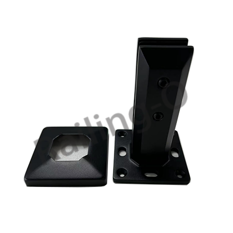 ADJUSTABLE(RUBBER) SQUARE FLANGED  160MM